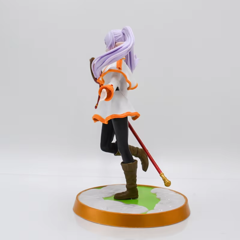 Frieren "Legendary Mage" Figure - Frieren™