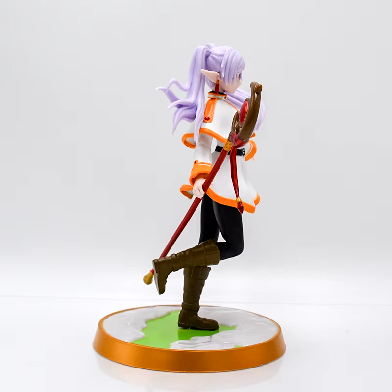 Frieren "Legendary Mage" Figure - Frieren™